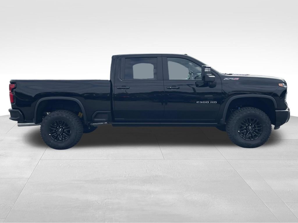 New 2026 Chevrolet Silverado 2500 ZR2 video 2