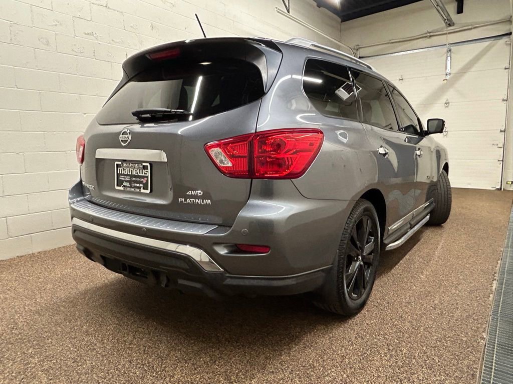 Used 2017 Nissan Pathfinder Platinum w/ Family Entertainment Package image 2