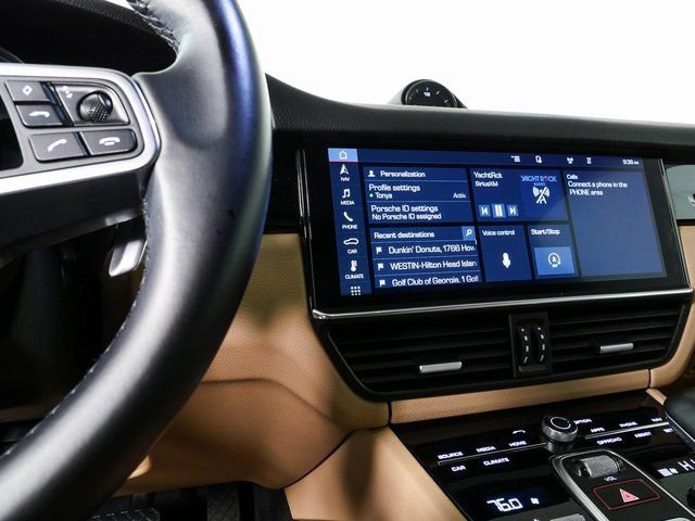Used 2020 Porsche Cayenne AWD w/ Premium Package Plus image 13