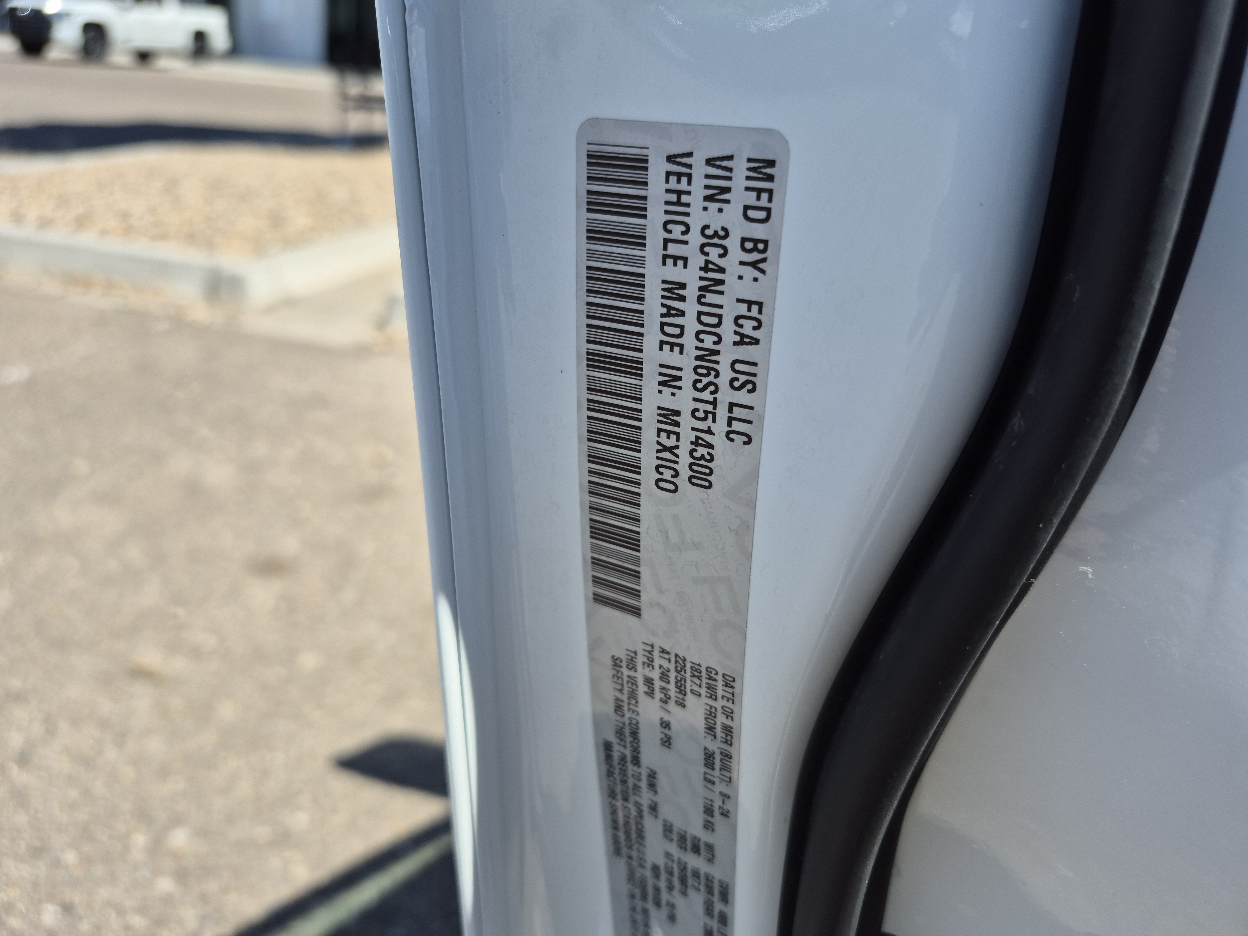Used 2025 Jeep Compass Limited AWD/4WD image 23