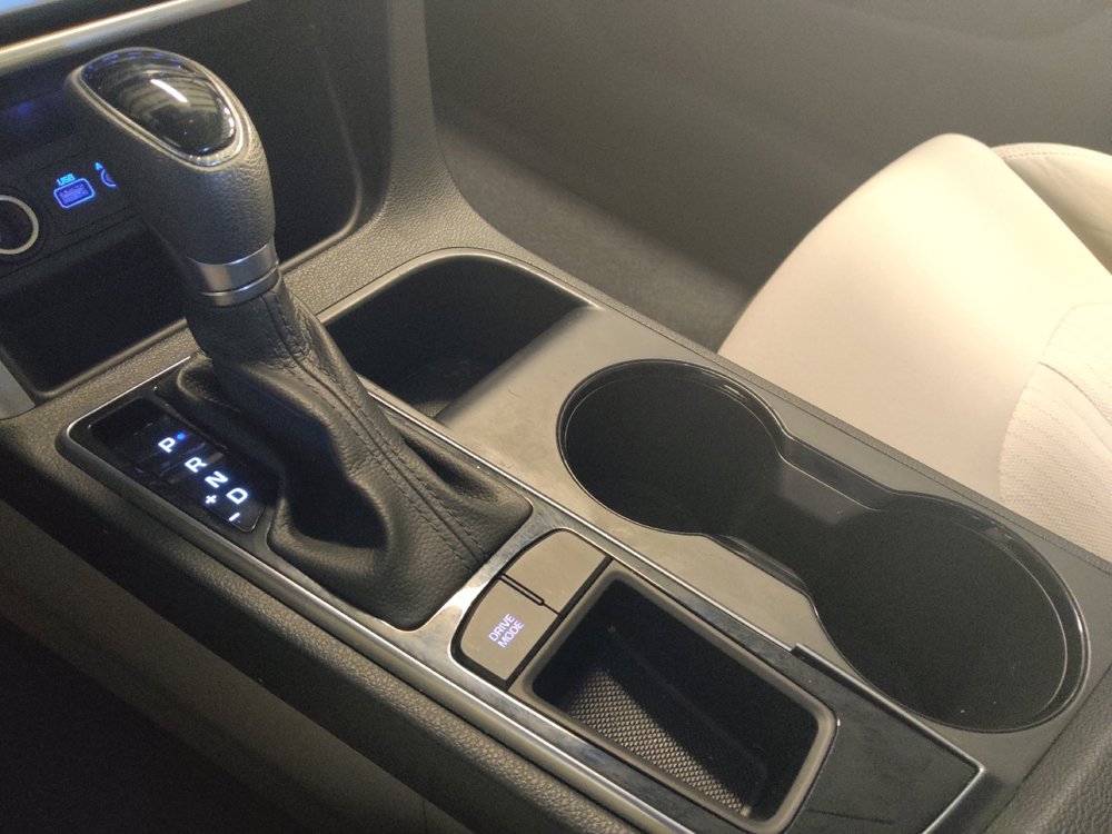 Used 2016 Hyundai Sonata SE image 26