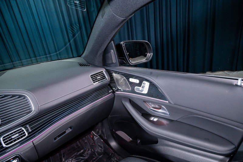 New 2026 Mercedes-Benz GLE 53 AMG 4MATIC Coupe image 27