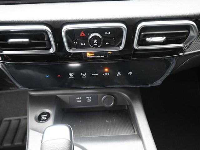 New 2026 Nissan Sentra SV w/ Floor Mat Package image 4