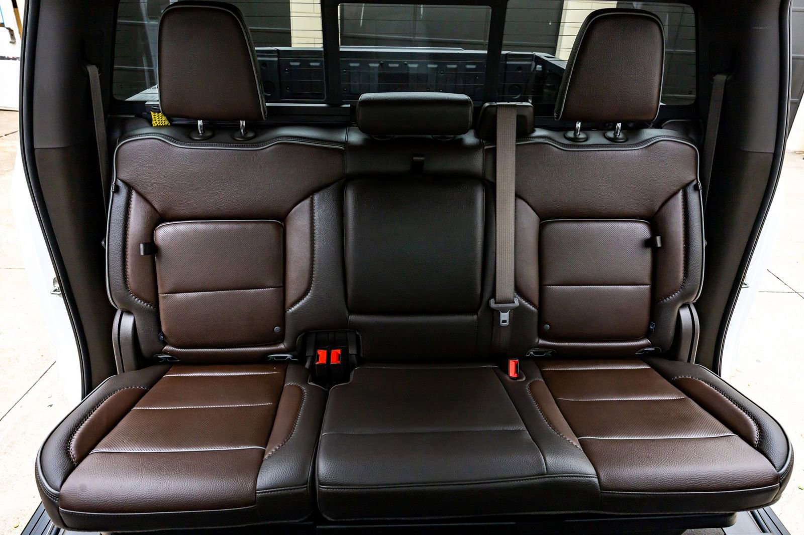 Used 2025 GMC Sierra 1500 Denali w/ Denali Reserve Package AWD/4WD image 36
