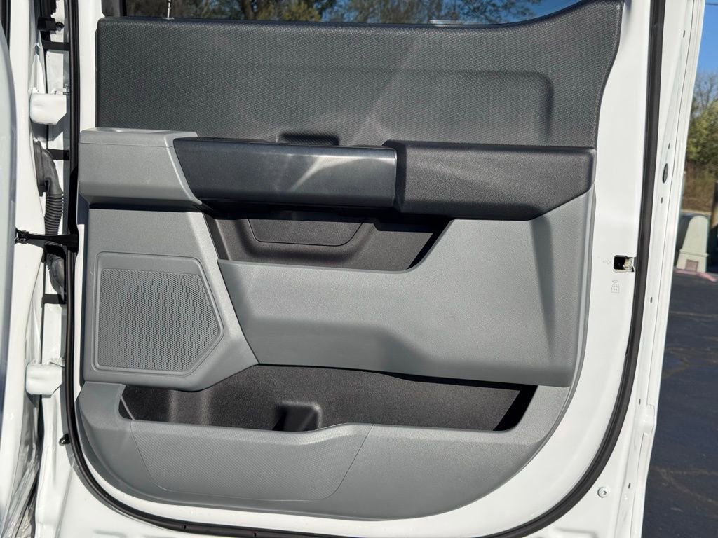 Used 2023 Ford F150 Lightning Pro AWD/4WD image 26