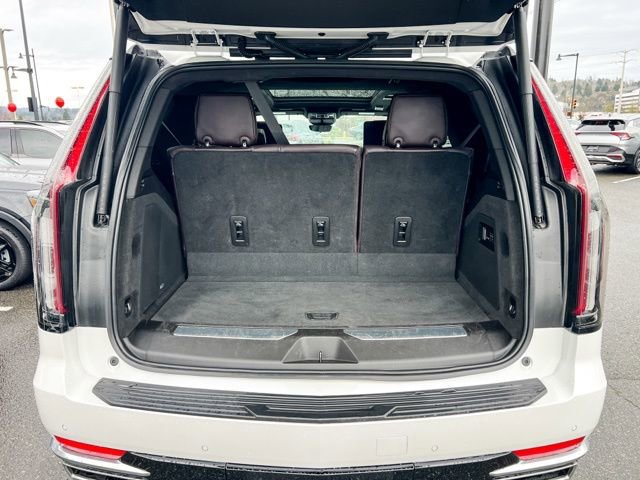 Used 2021 Cadillac Escalade Premium Luxury Platinum image 10