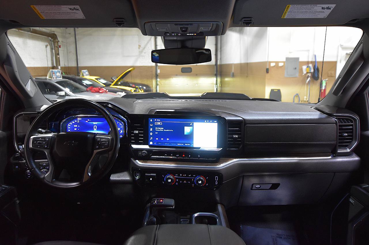 Used 2024 Chevrolet Silverado 1500 LT Trail Boss w/ Convenience Package II AWD/4WD image 35