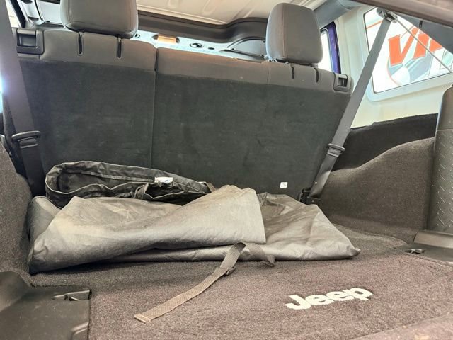 Used 2017 Jeep Wrangler Unlimited Sport image 9