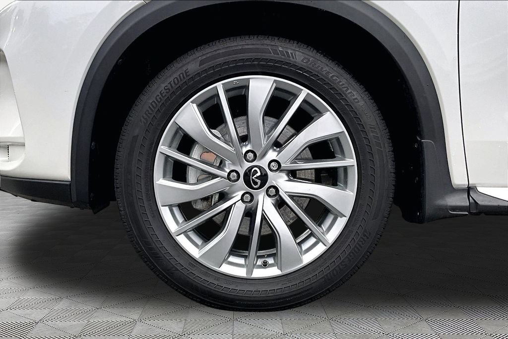 Used 2023 INFINITI QX50 Luxe FWD image 25