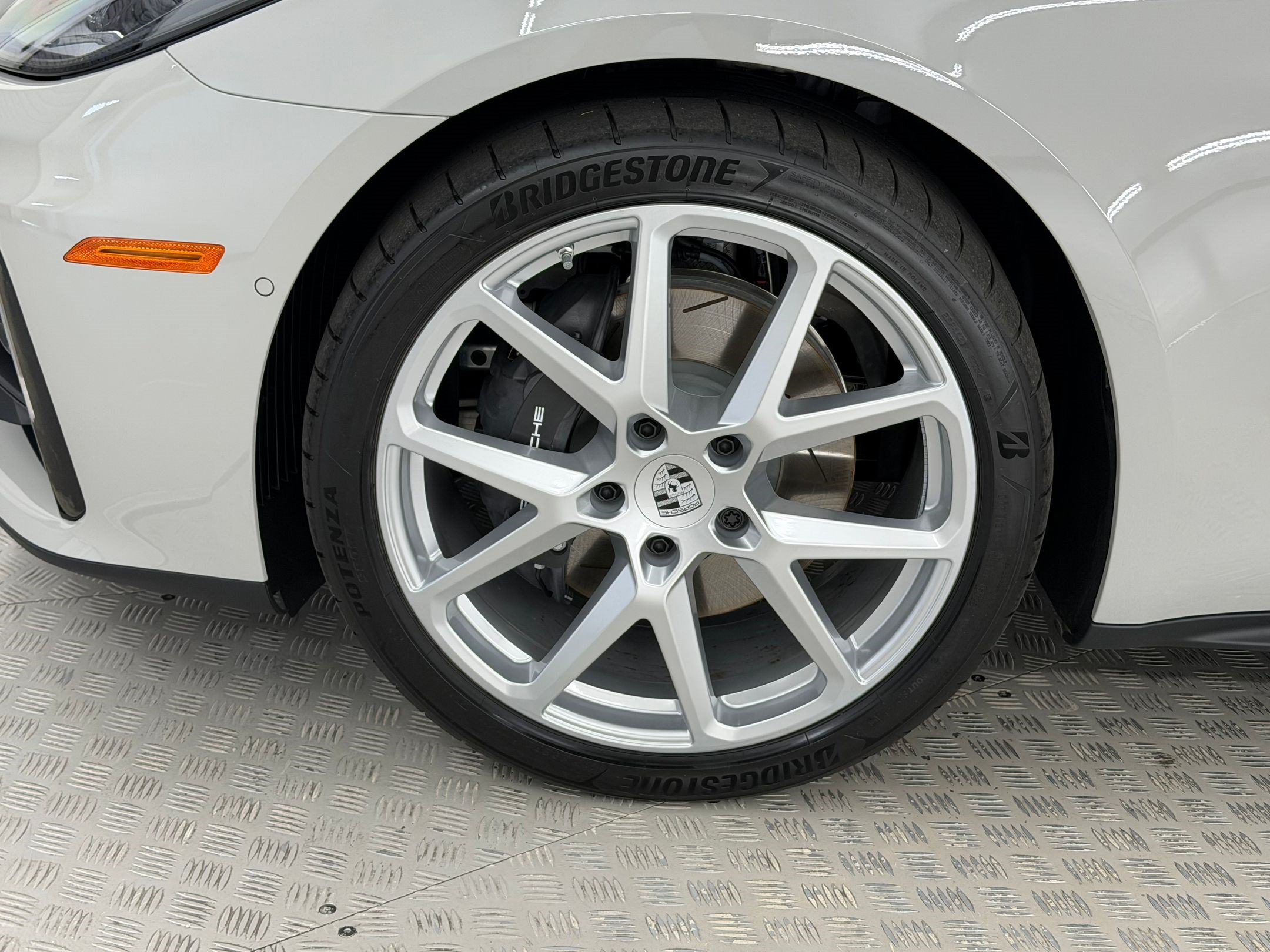 New 2026 Porsche Panamera image 13