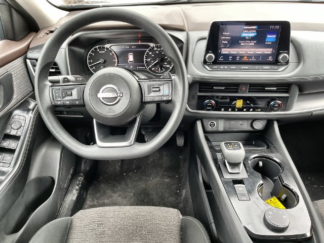 Used 2023 Nissan Rogue SV AWD/4WD image 13