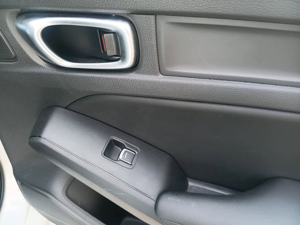 Used 2025 Acura Integra FWD image 24