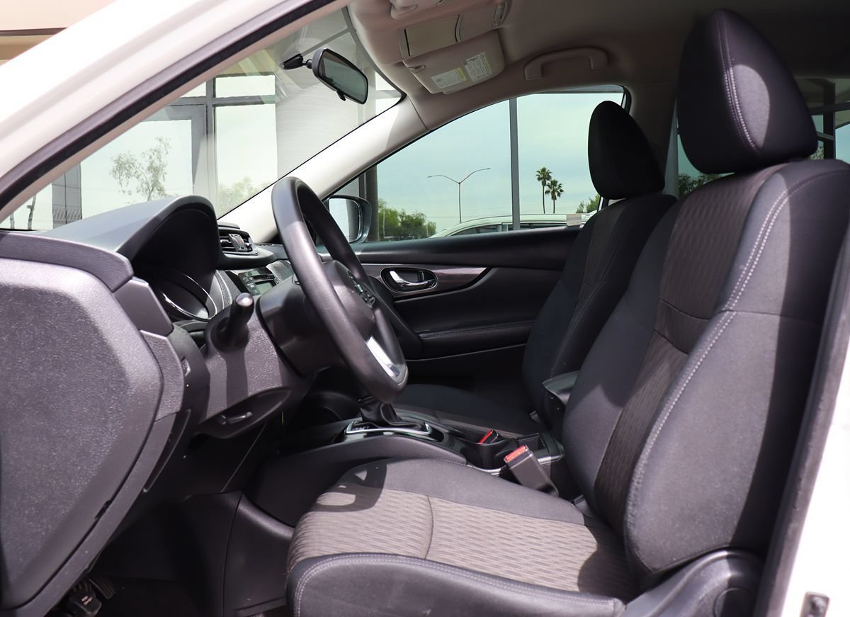 Used 2018 Nissan Rogue S FWD image 38