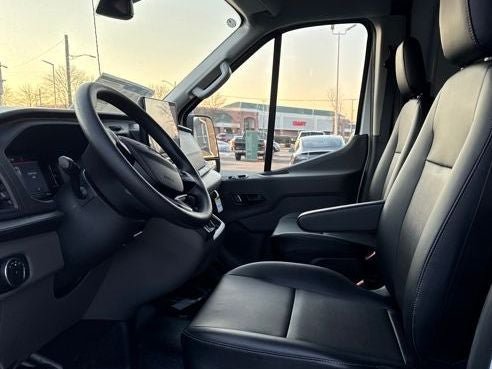 New 2026 Ford Transit 250 148 Medium Roof RWD image 13