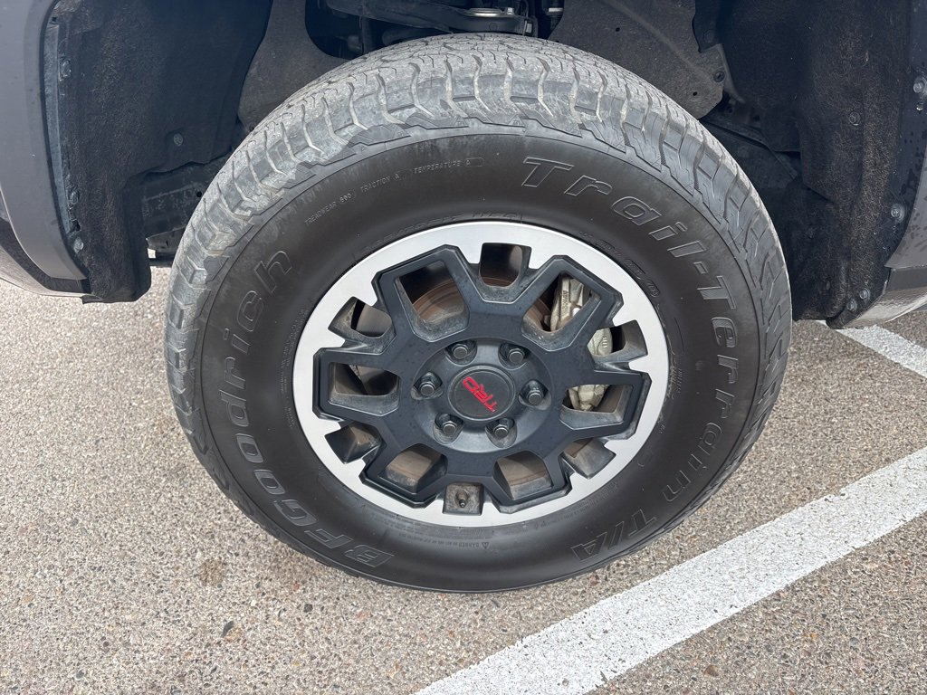 Used 2024 Toyota Tacoma TRD Off-Road image 14