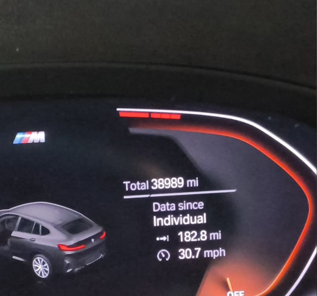 Used 2023 BMW X4 xDrive30i AWD/4WD image 24