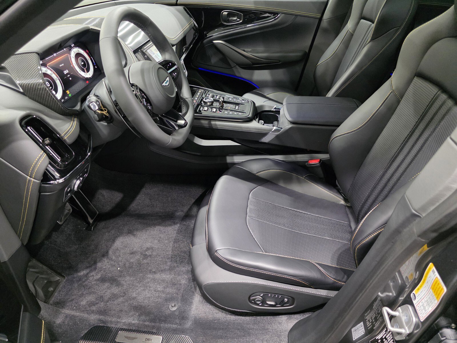 New 2025 Aston Martin DBX 707 image 17