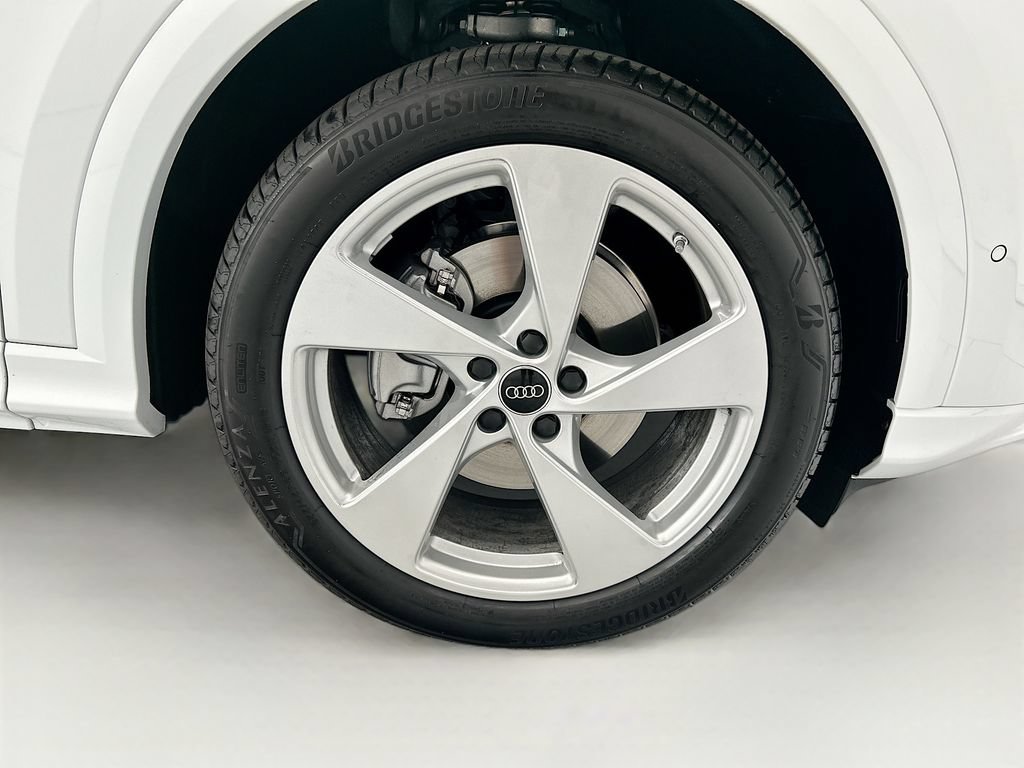 New 2026 Audi Q5 Prestige AWD/4WD image 31