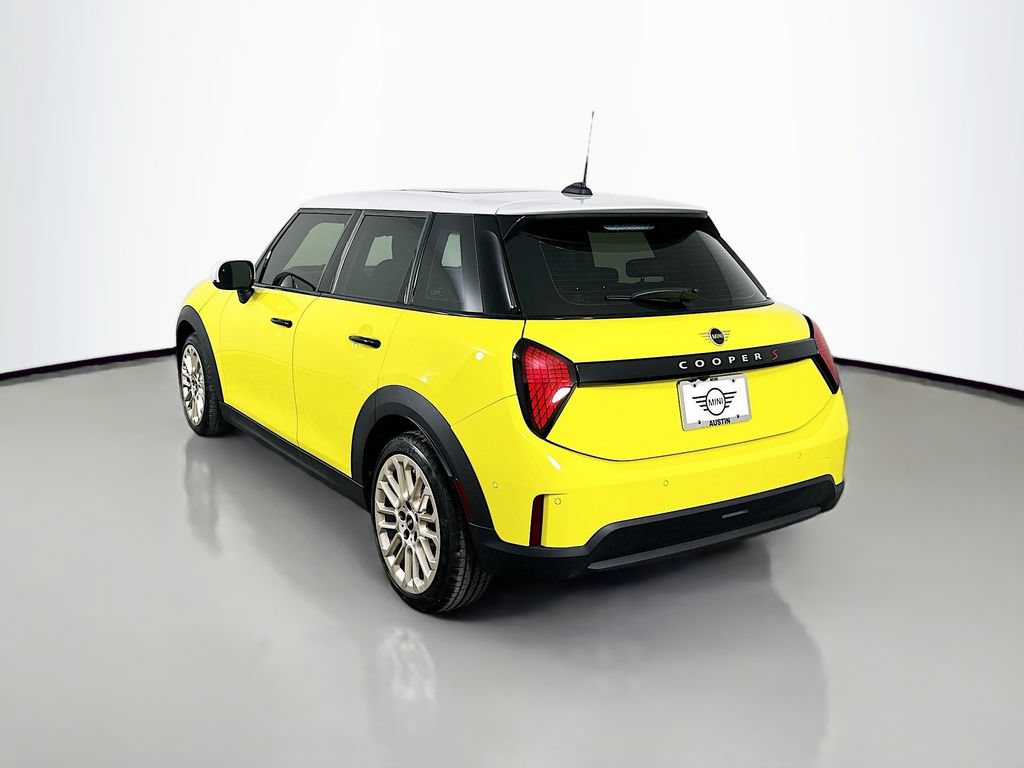Certified 2025 MINI Cooper S FWD image 7