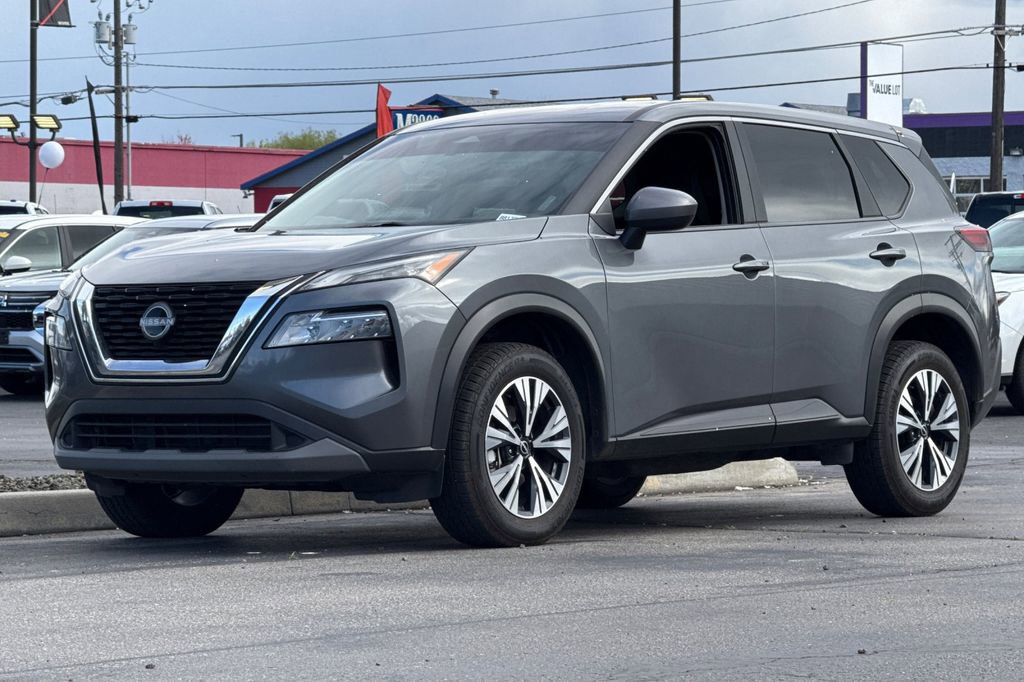 Used 2023 Nissan Rogue SV image 8