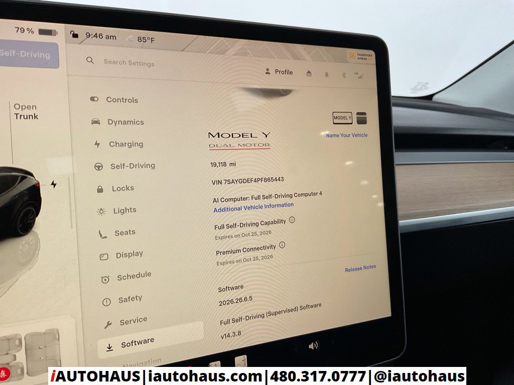 Used 2023 Tesla Model Y Performance AWD/4WD image 35