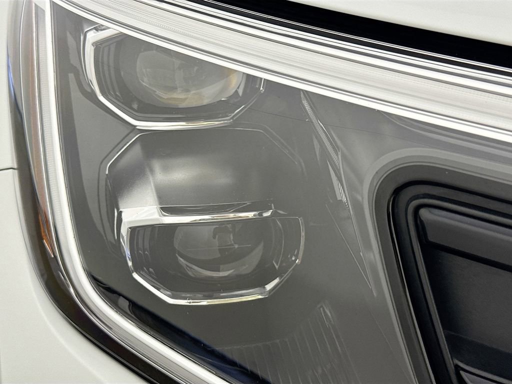 Used 2025 Volkswagen Atlas Cross Sport SEL Premium R-Line image 38