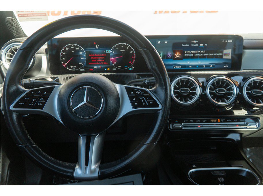 Used 2025 Mercedes-Benz CLA 250 image 37