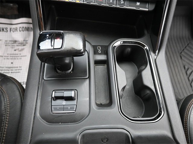 Used 2022 GMC Sierra 1500 AT4 image 19