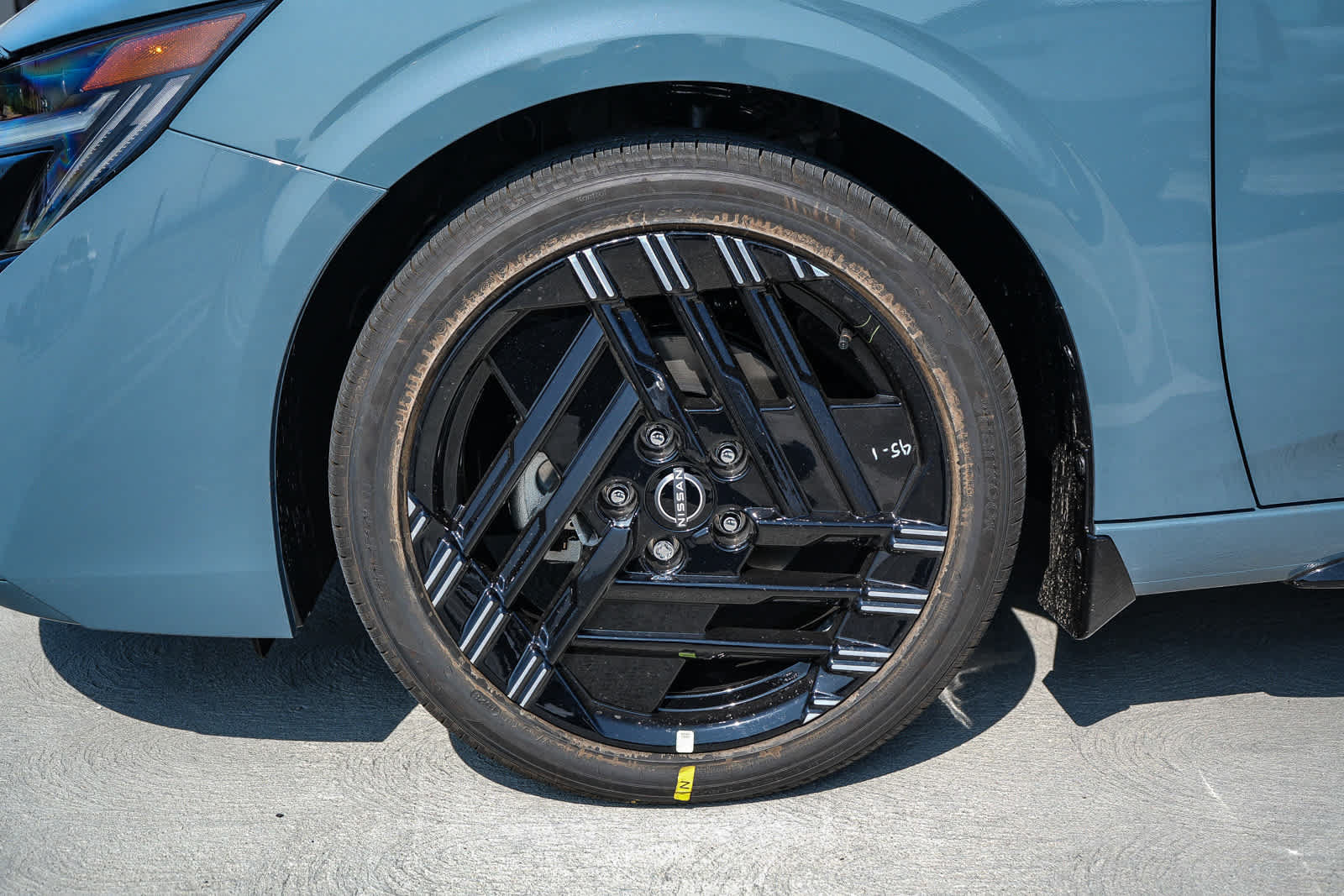 New 2027 Nissan Sentra SR FWD image 11