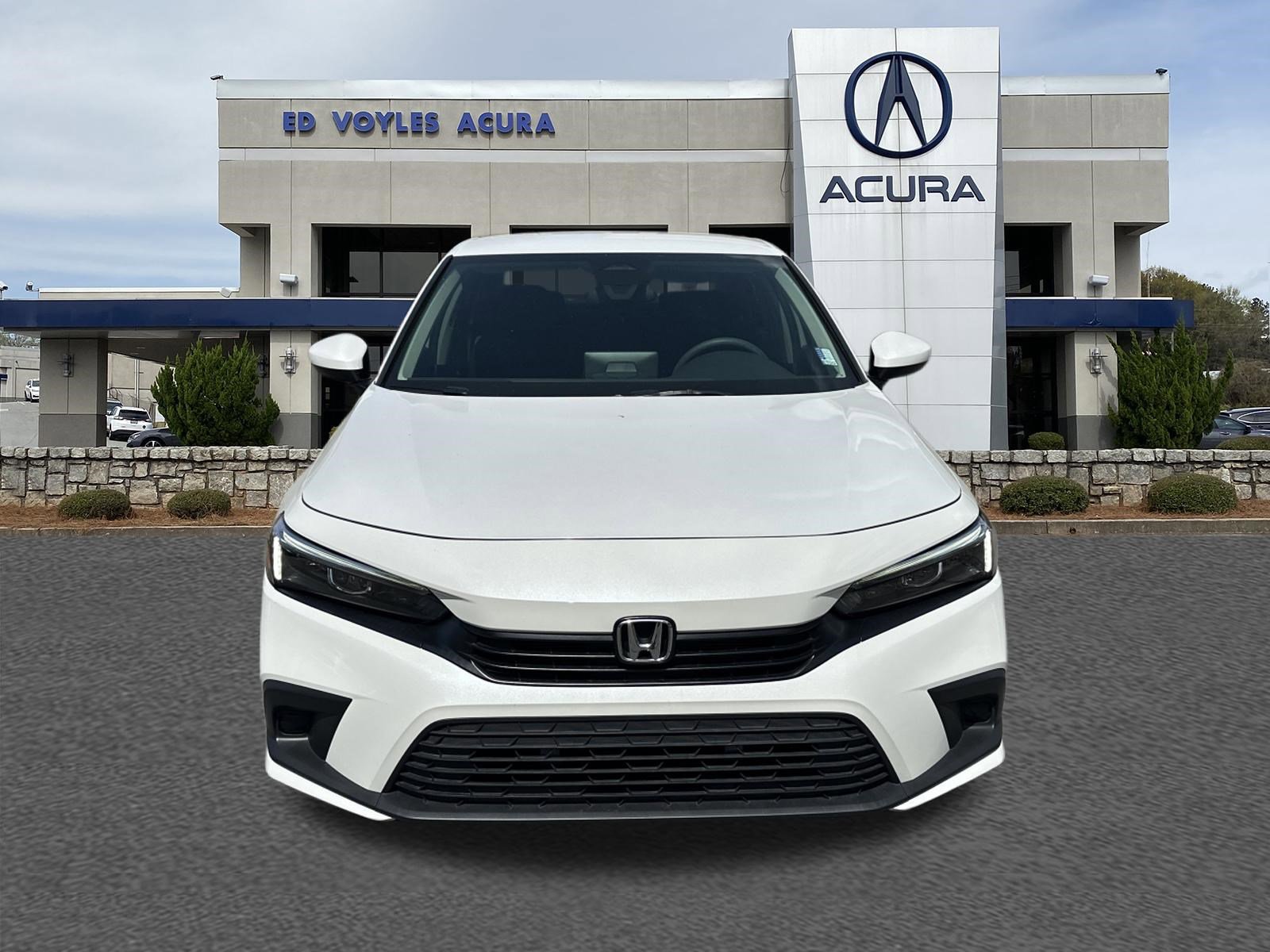 Used 2023 Honda Civic LX image 2
