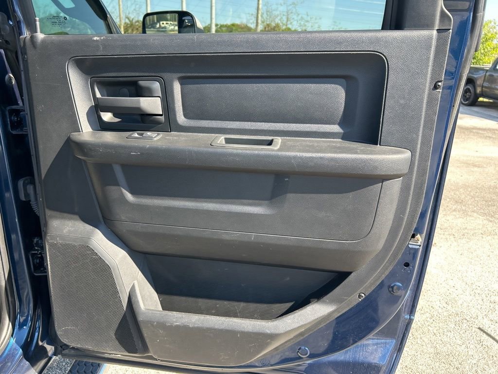 Used 2022 RAM 5500 Tradesman w/ Chrome Appearance Group image 21