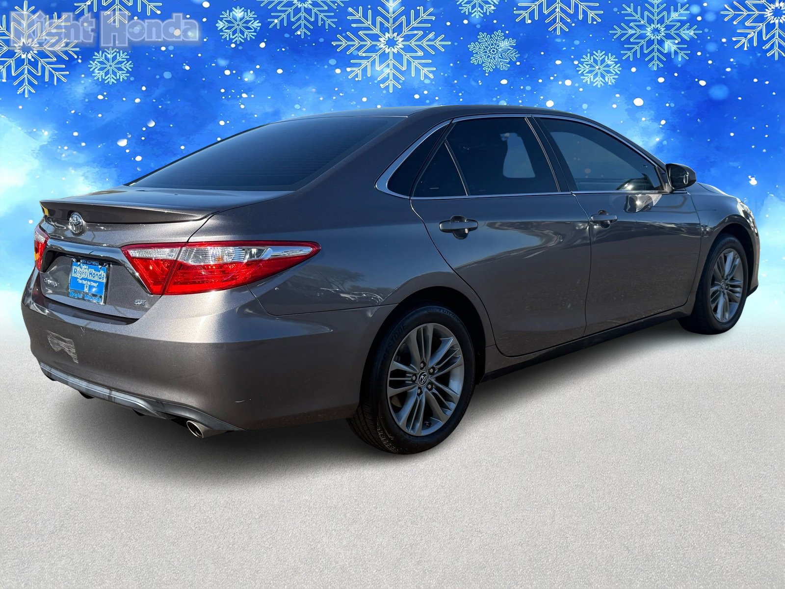 Used 2016 Toyota Camry SE image 7