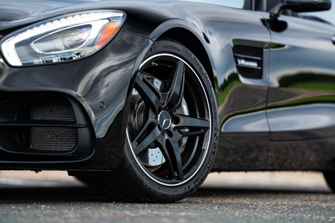 Used 2019 Mercedes-Benz AMG GT Roadster image 27