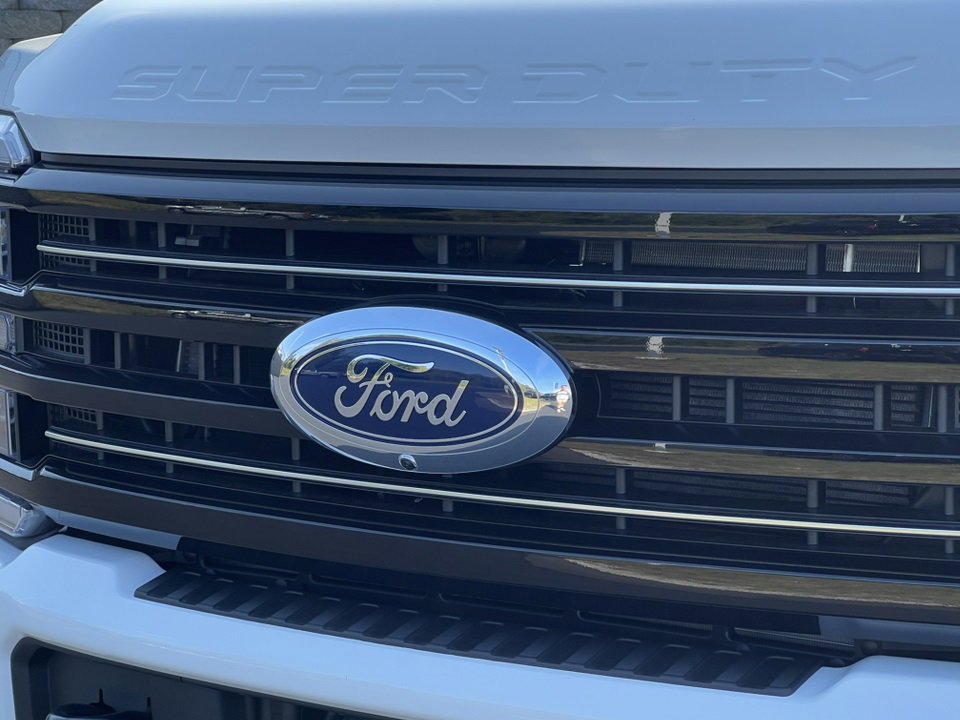 New 2026 Ford F350 4x4 Crew Cab Super Duty image 43