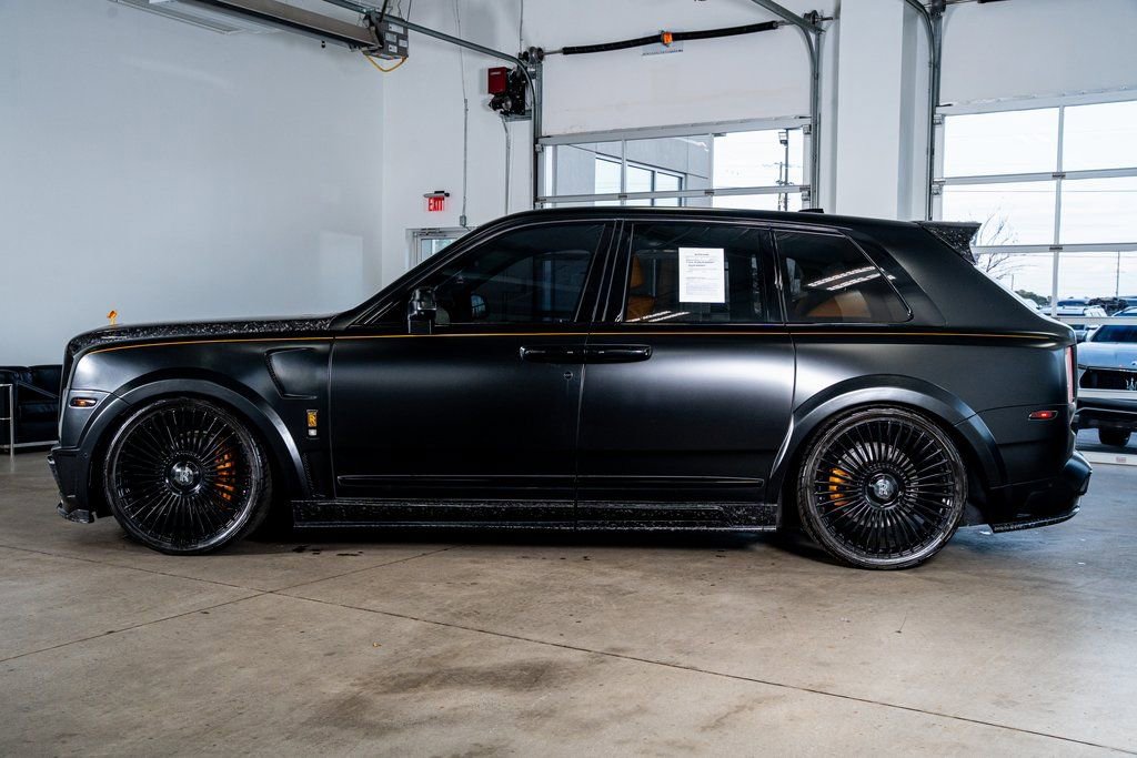 Used 2023 Rolls-Royce Cullinan image 9