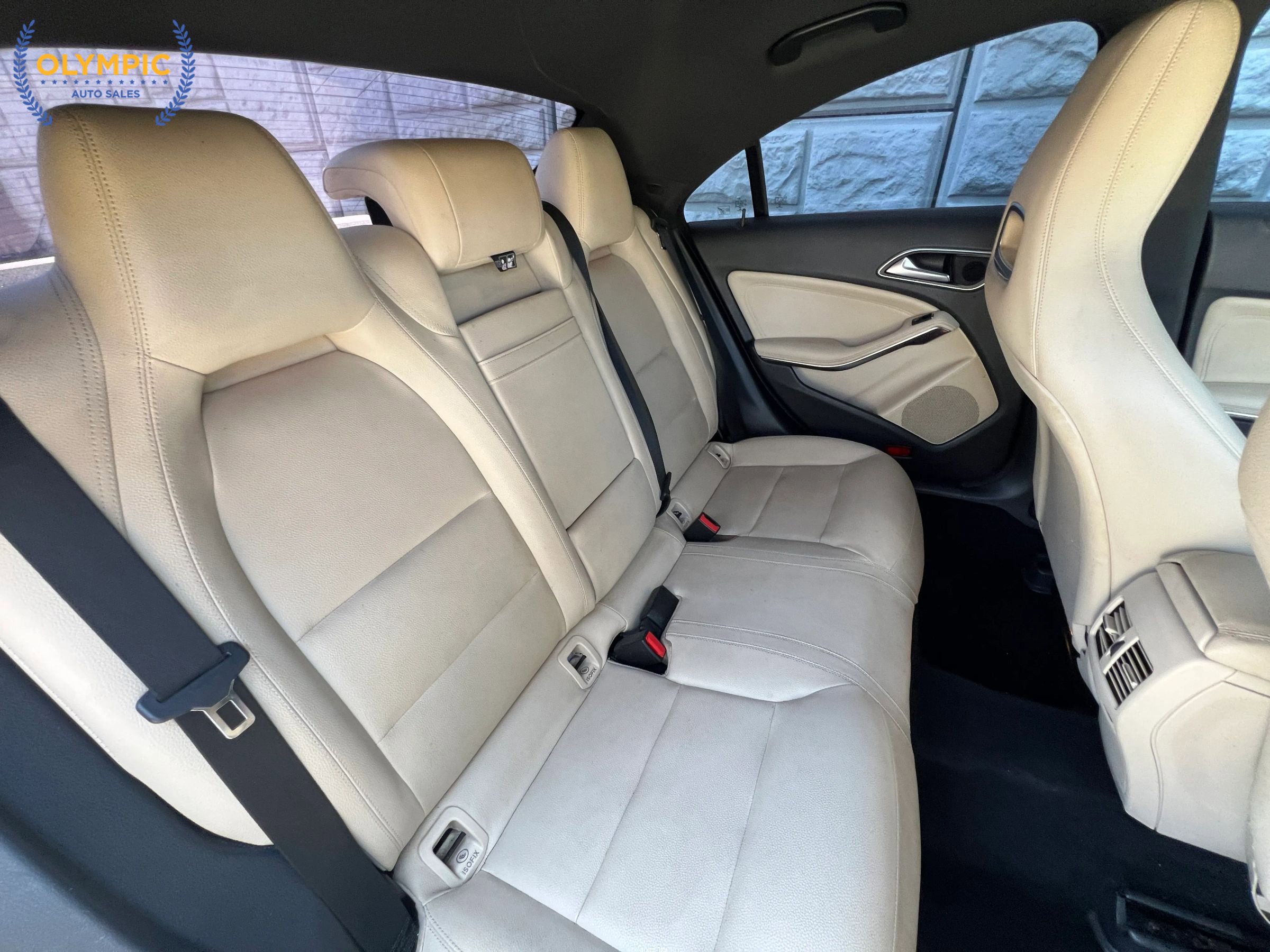 Used 2018 Mercedes-Benz CLA 250 w/ Convenience Package image 41