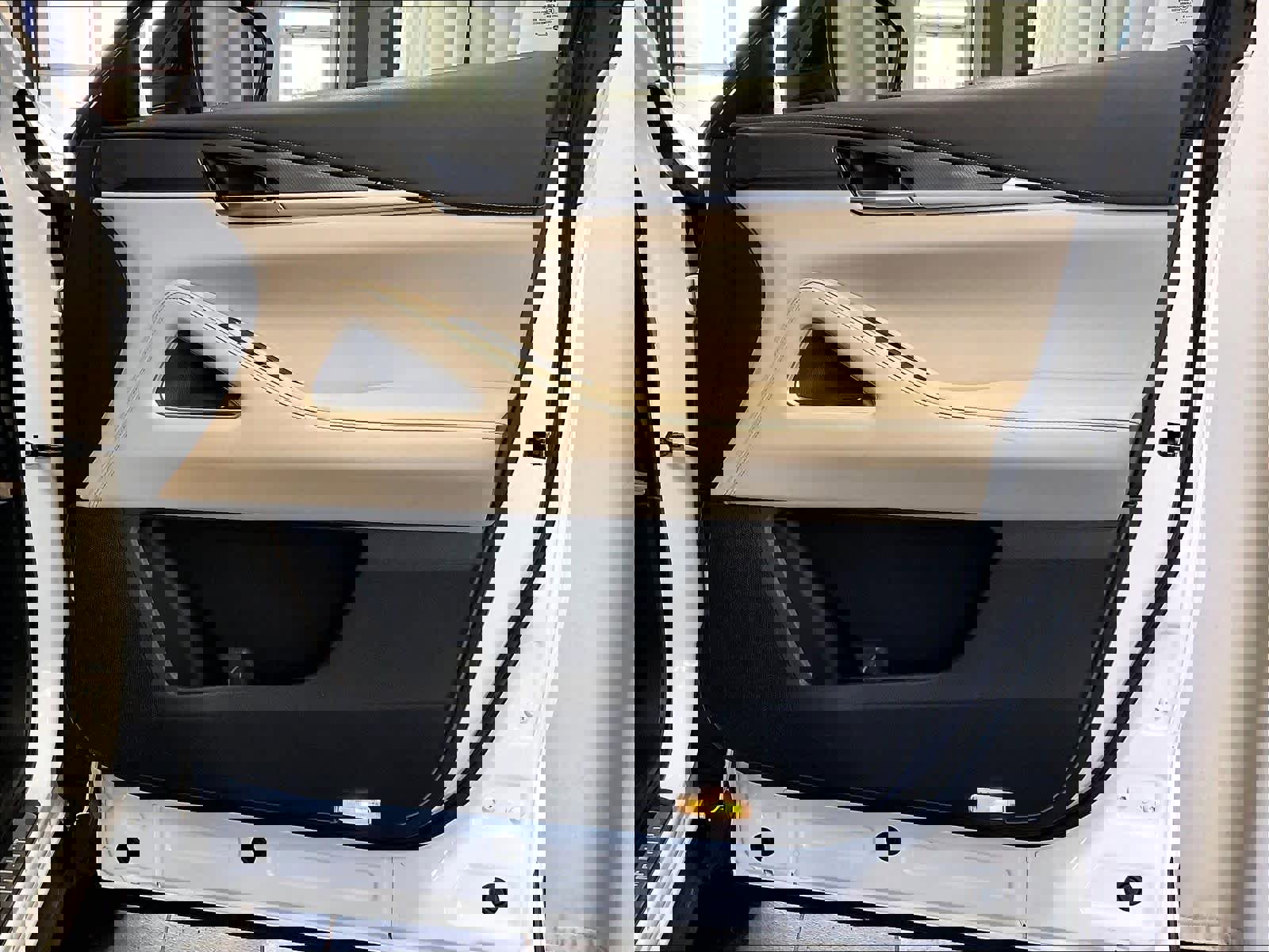 Used 2023 INFINITI QX60 Luxe w/ Performance Audio Package AWD/4WD image 12