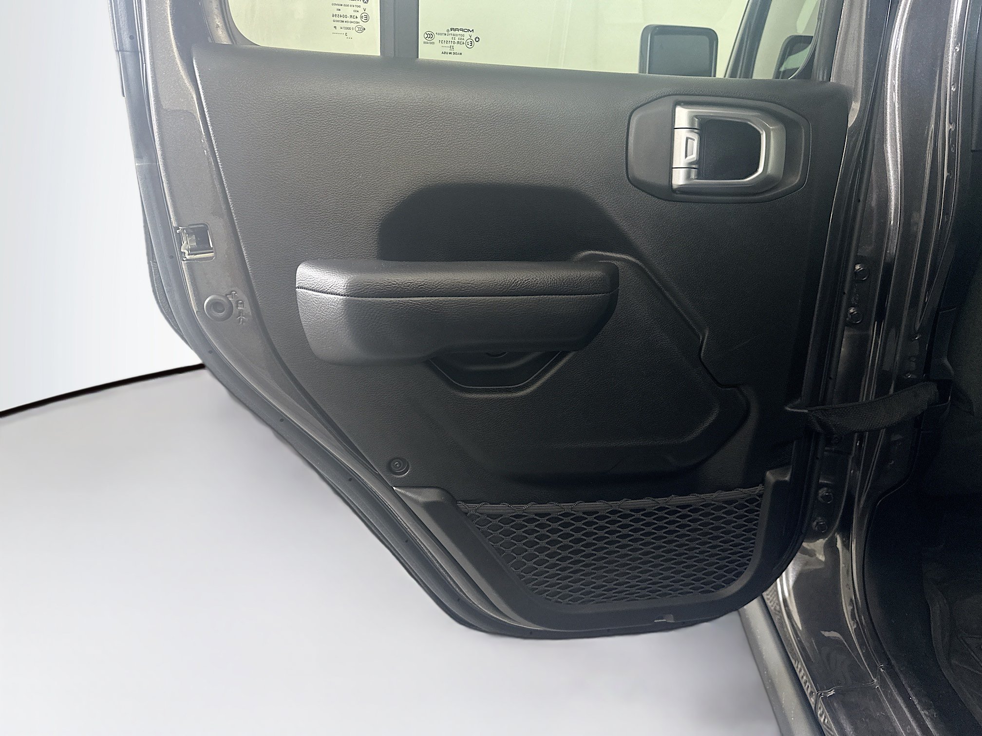 Used 2024 Jeep Wrangler Unlimited AWD/4WD image 27
