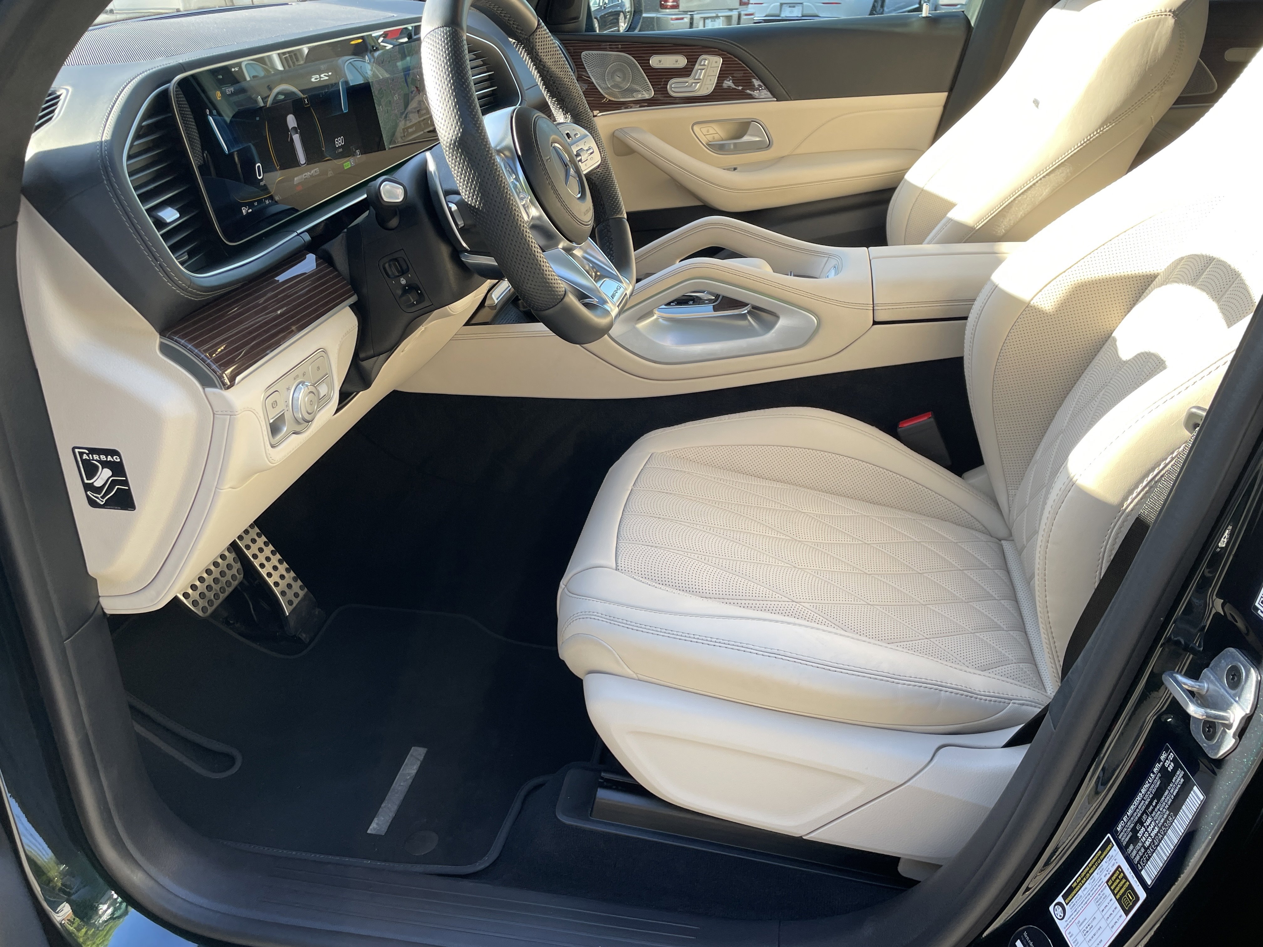 Certified 2023 Mercedes-Benz GLS 63 AMG 4MATIC image 23