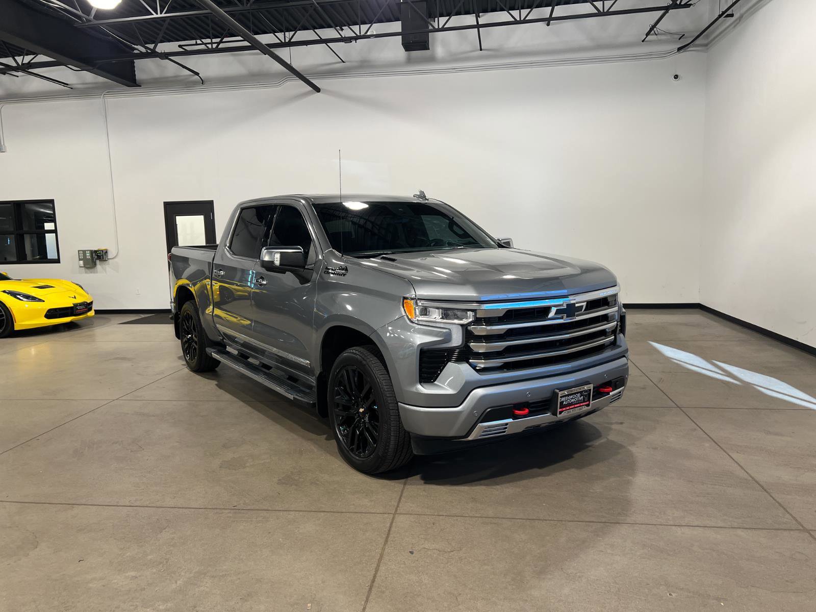 Used 2023 Chevrolet Silverado 1500 High Country w/ High Country Premium Package