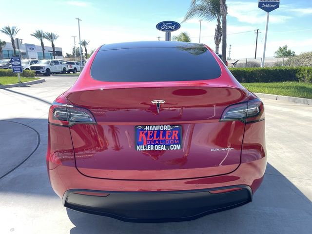 Used 2022 Tesla Model Y Long Range image 7