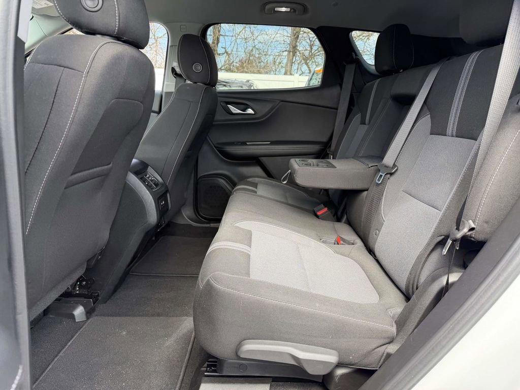 Used 2023 Chevrolet Blazer LT w/ Convenience Package image 18