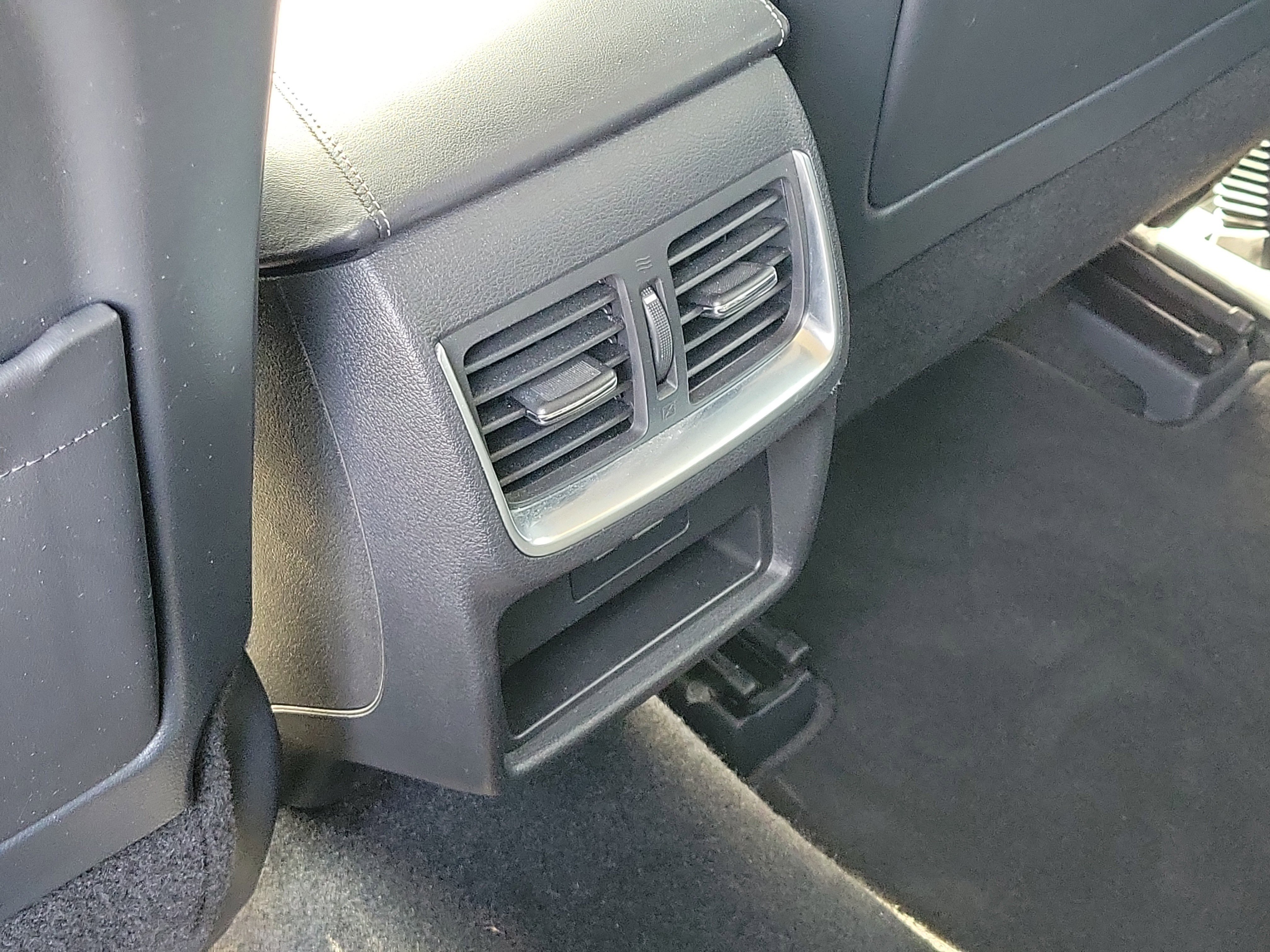 Used 2023 INFINITI QX50 Luxe image 15