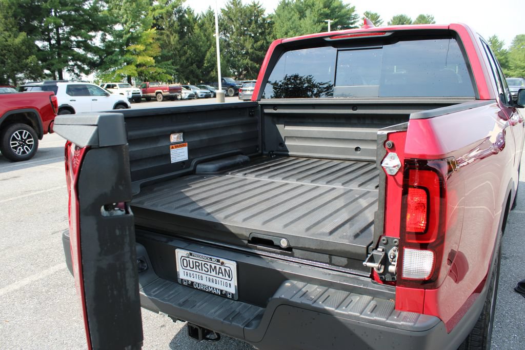 Certified 2024 Honda Ridgeline RTL image 15