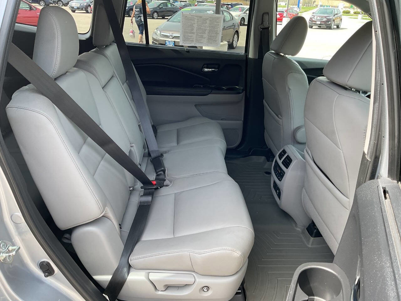 Used 2019 Honda Pilot Touring image 47