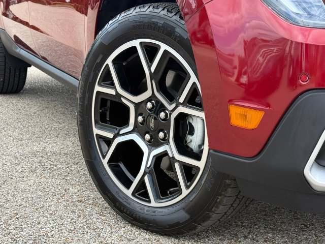Used 2025 Ford Maverick Lariat w/ 4K Tow Package AWD/4WD image 2