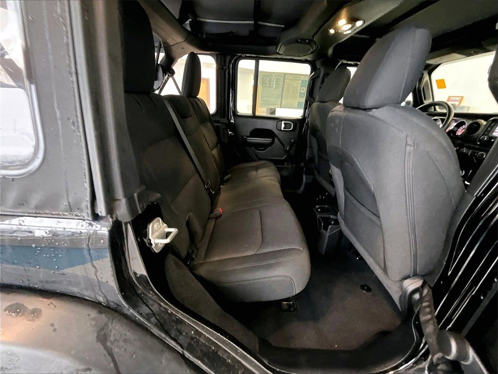 Used 2021 Jeep Wrangler Unlimited Sport image 16
