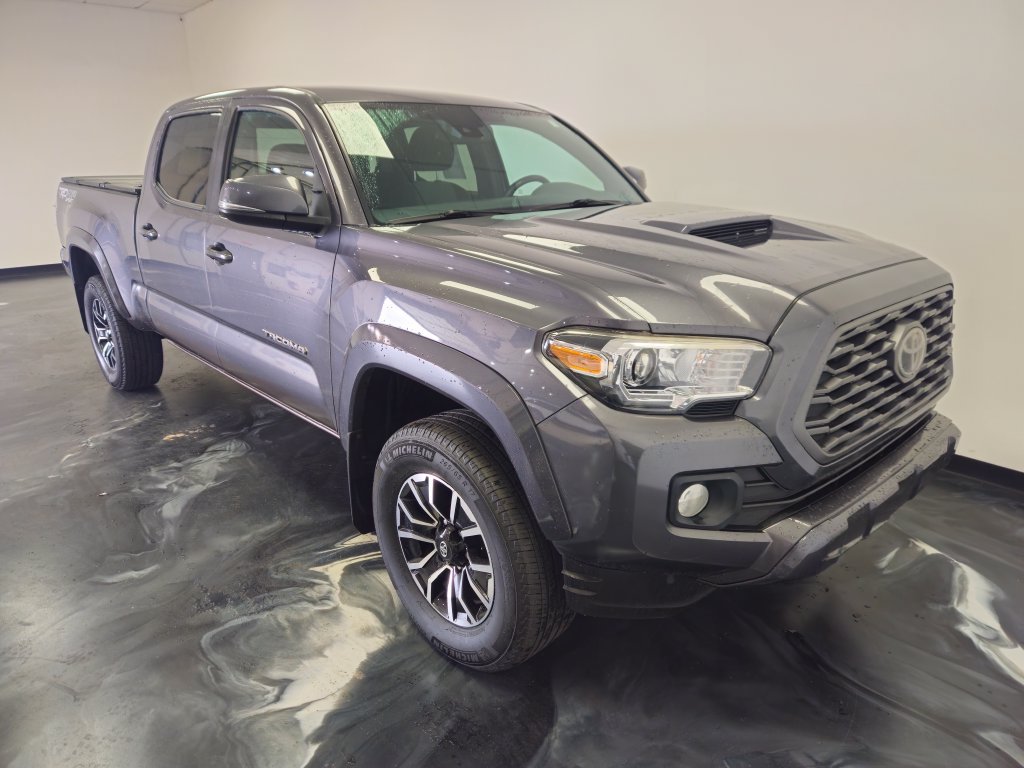 Used 2020 Toyota Tacoma TRD Sport AWD/4WD image 22