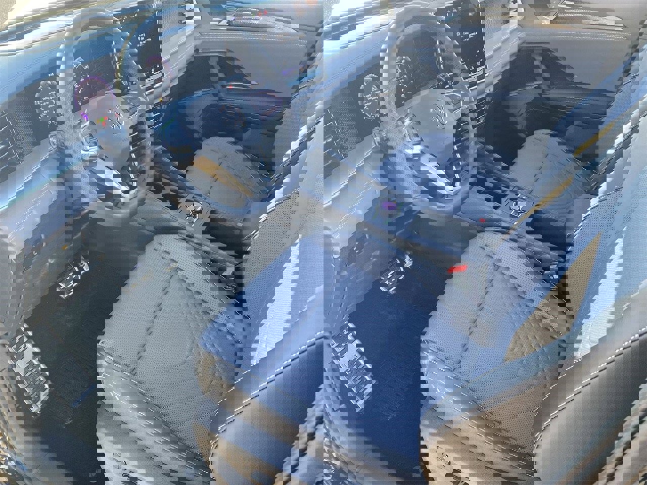 New 2026 Volkswagen Tiguan SE R-Line image 14