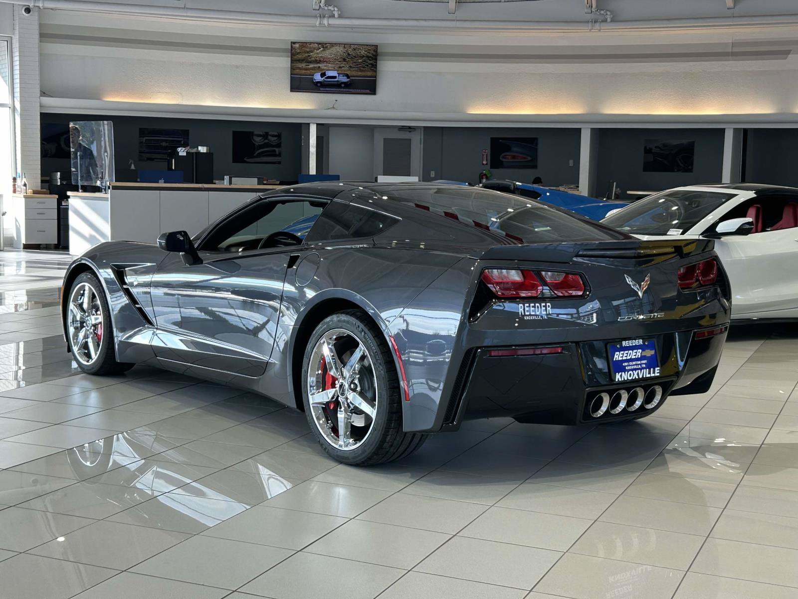 Used 2014 Chevrolet Corvette Stingray Coupe w/ 3LT Preferred Equipment Group RWD image 5